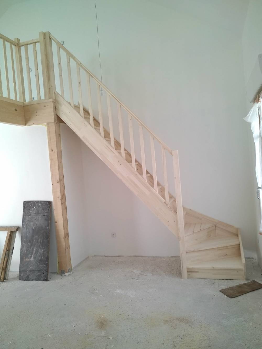 escalier garde corp sapin